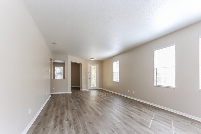 Foto del edificio - 1703 Chalksand Way