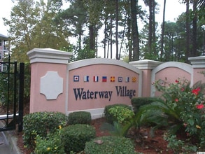 Building Photo - 637 Waterway Village Blvd