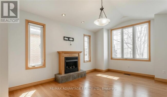 Building Photo - 1 Huntington Terrace