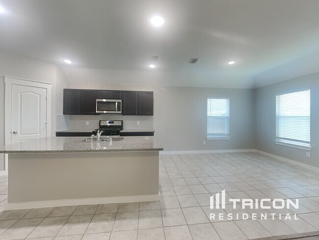 Building Photo - 208 Greenhill Street Glenn Heights TX