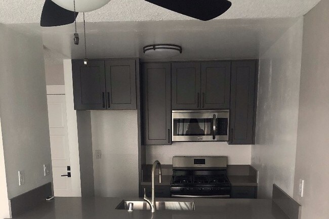 Foto del edificio - 1234 N Edgemont St