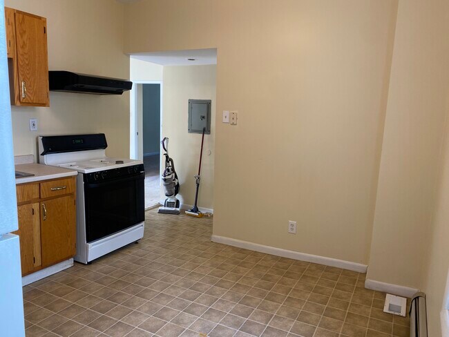Foto del edificio - 105 Manning Blvd