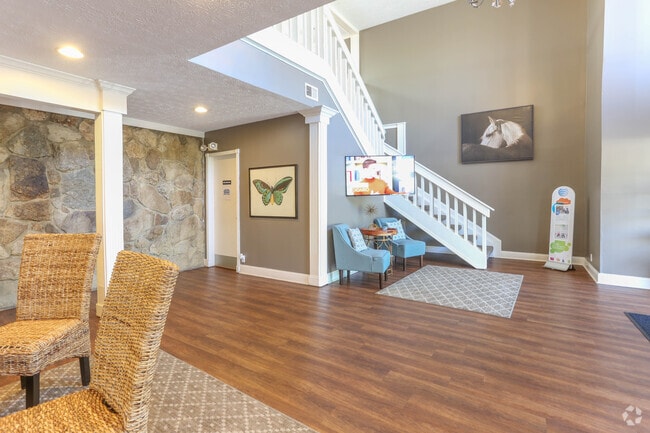 Building Photo - Vetra Hurstbourne