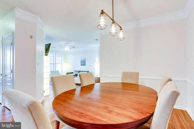 Foto del edificio - 12190 Abington Hall Pl