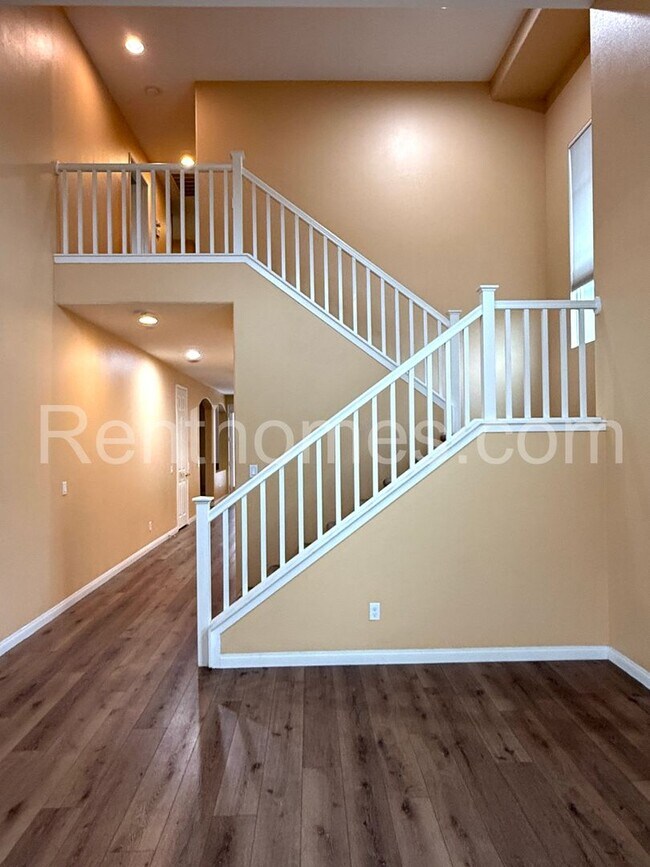 Building Photo - 1539 Quiet Trail Dr