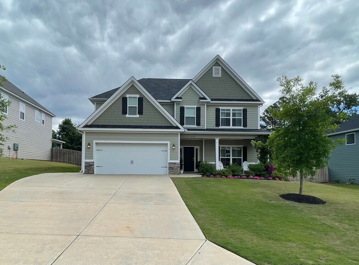 Primary Photo - Beautiful Home located in Evans