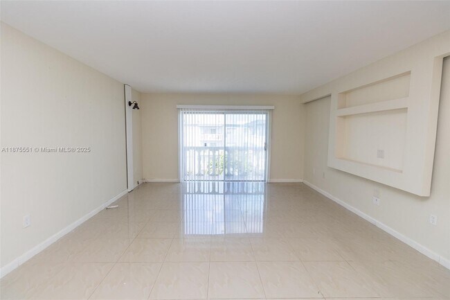 Foto del edificio - 3701 Jackson St