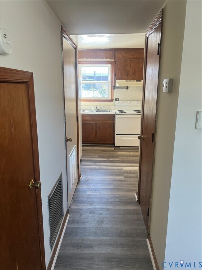 Foto del edificio - 3308 Woodlawn St