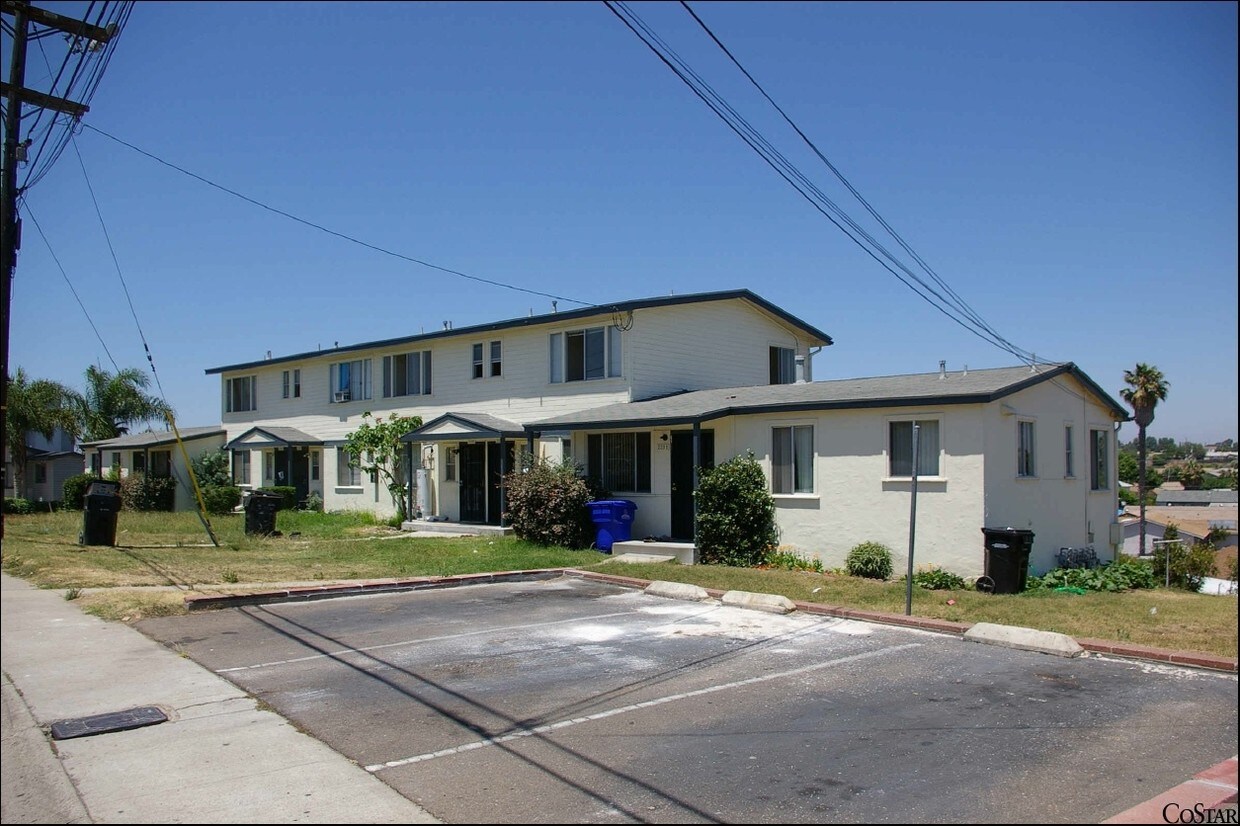 Foto del edificio - 2231-2241 Dunlop St