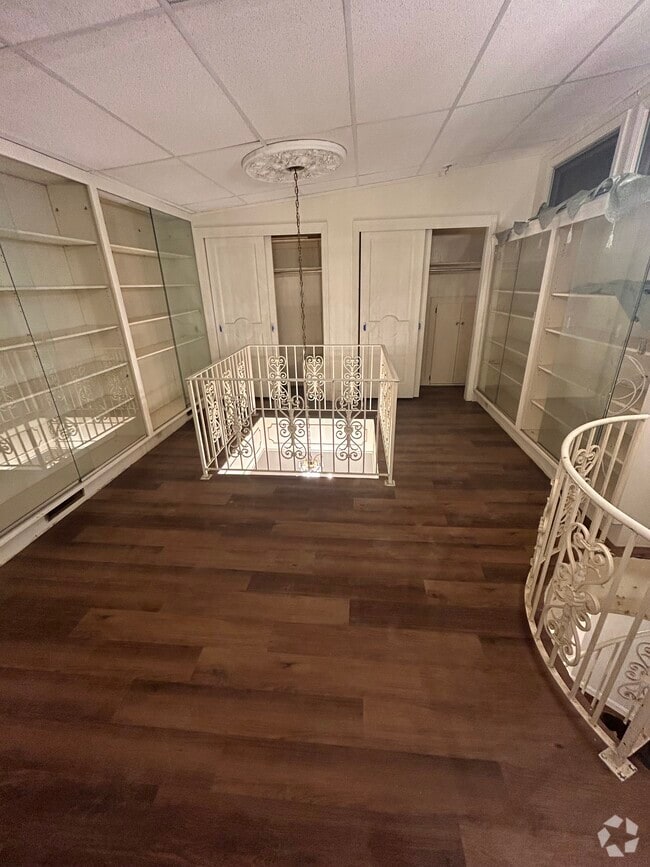 Artic Loft Apartments for Rent West Warwick, RI 1 Rentals