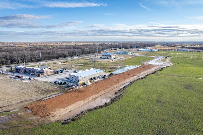 Imagen aérea de la fase I - Legacy Park Townhomes