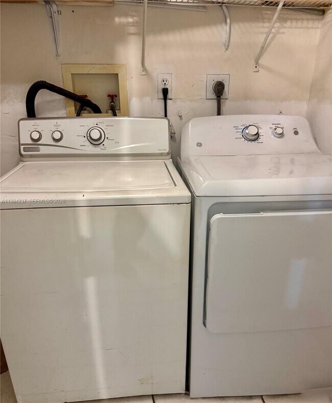 Foto del edificio - 11234 SW 169th St