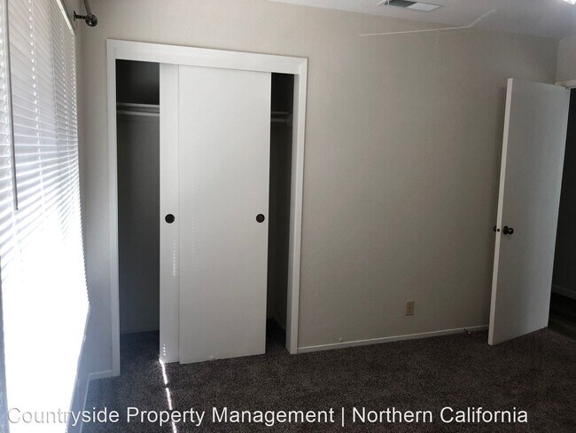 Building Photo - 3 br, 2 bath House - 3330 Bridalveil Court