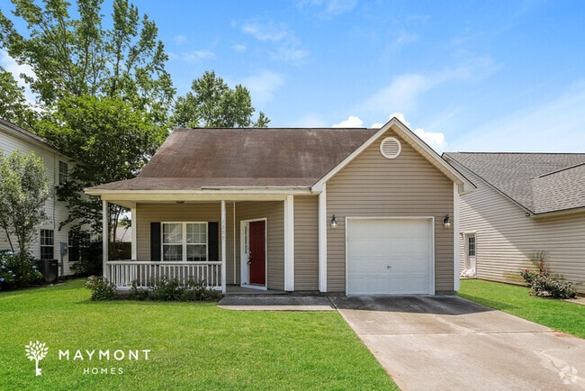 Building Photo - 1305 Pinethicket Dr