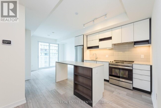 Building Photo - 4065-4065 Confederation Pkwy