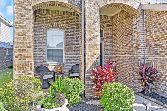 Foto del edificio - 13303 Davenport Hills Ln