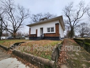 Building Photo - 2424 Cleveland Ave