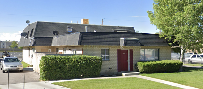 Entrance - 333 W 170 N
