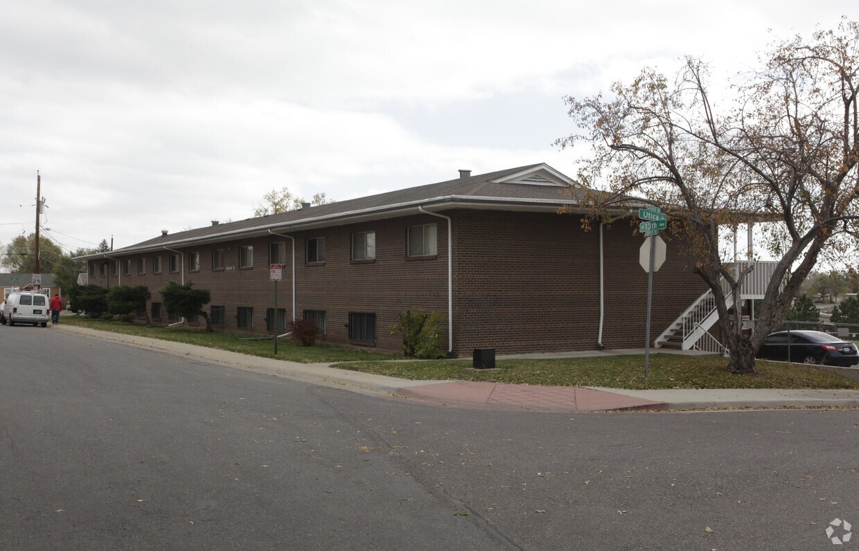 Building Photo - Pleasant Hill