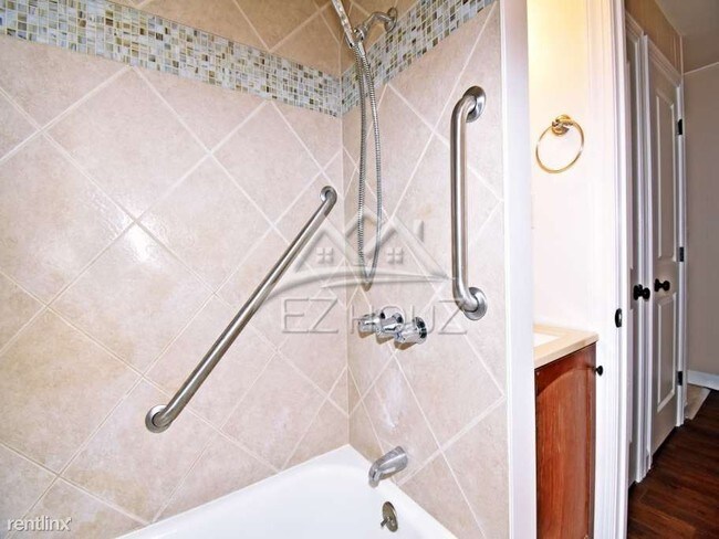 Foto del edificio - 5401 Todd Ave