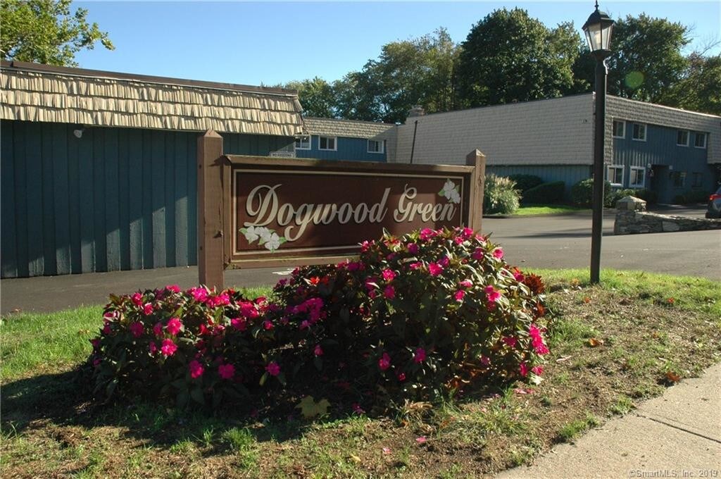 Primary Photo - 179 Fairfield Woods Rd