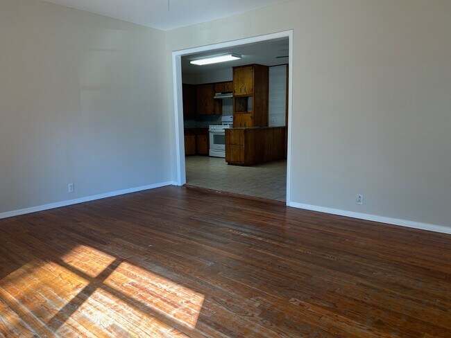 Foto del edificio - 406 Turner St