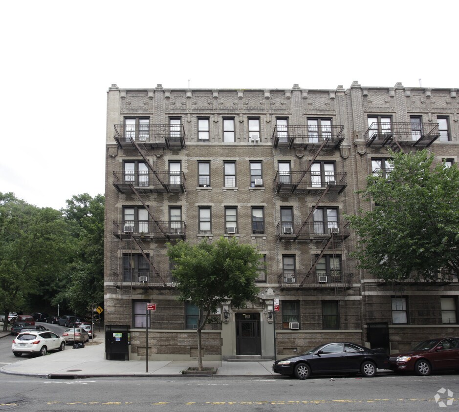 Building Photo - Wethercliffe