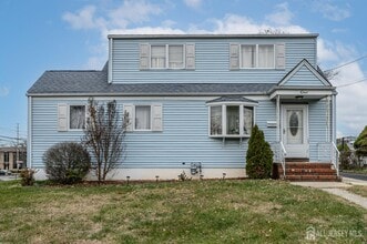 Building Photo - 1 Ovington Ave