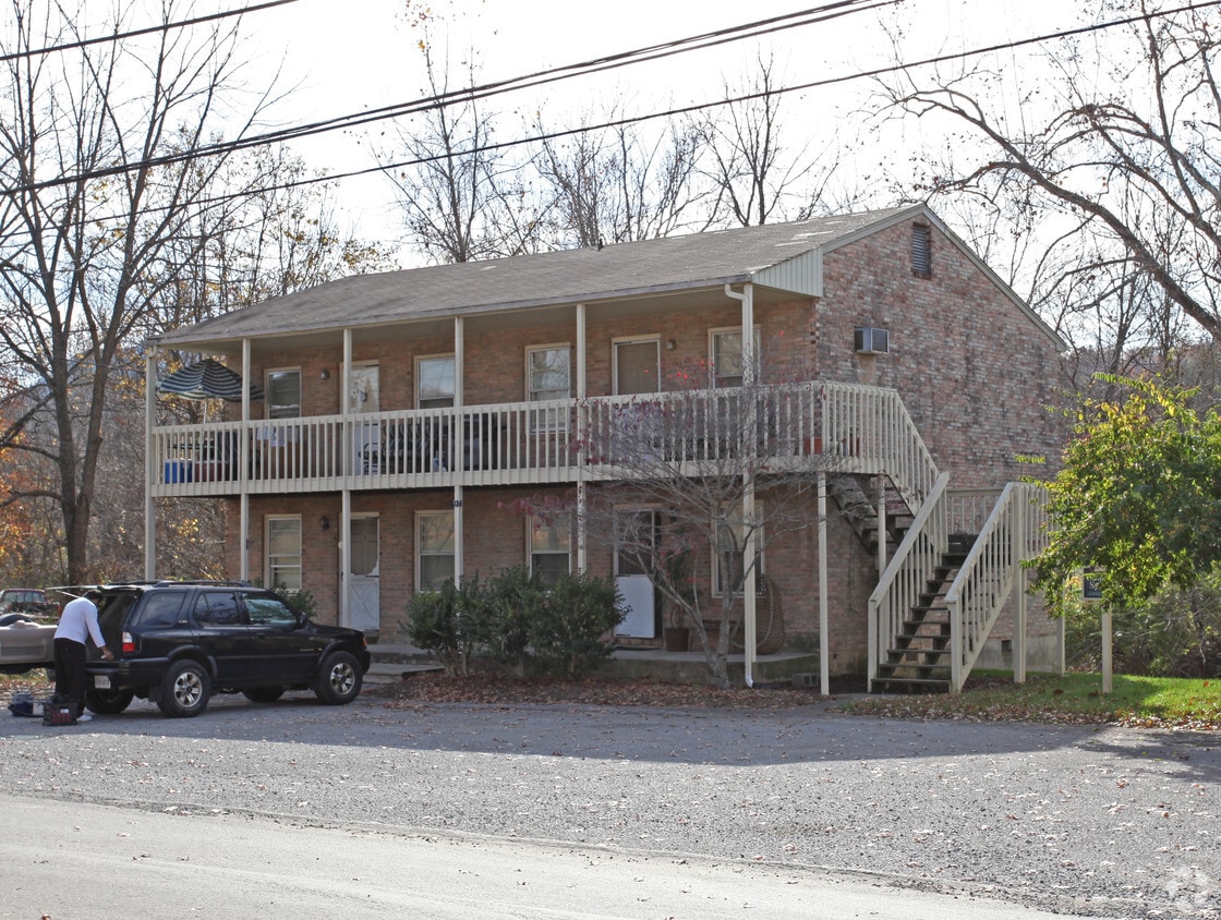 97 College Dr, Daleville, VA 24083 Apartments in Daleville, VA