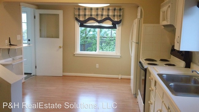 Foto del edificio - 4 br, 3 bath House - 312 S Tobin St