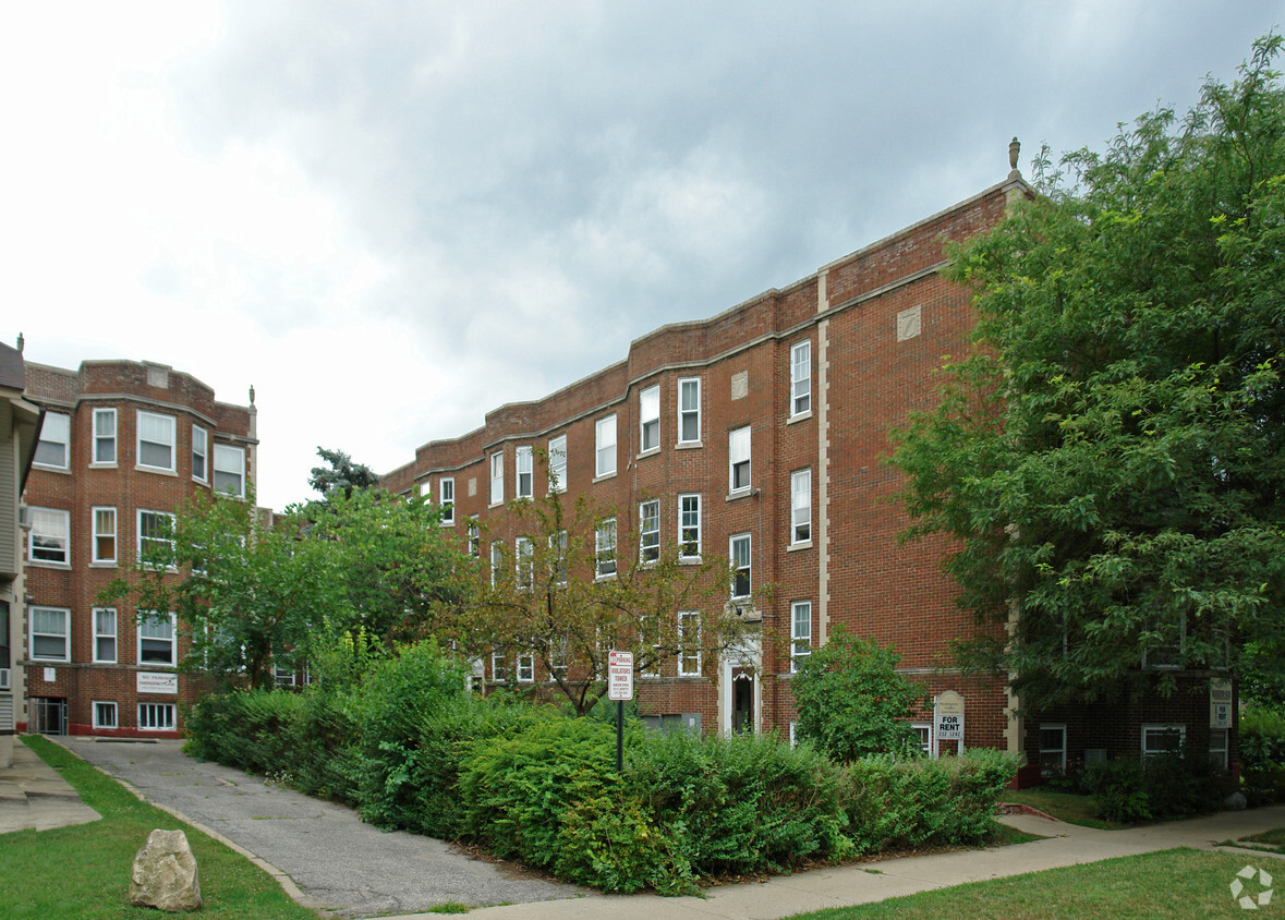 Primary Photo - Washington Colfax Apartments