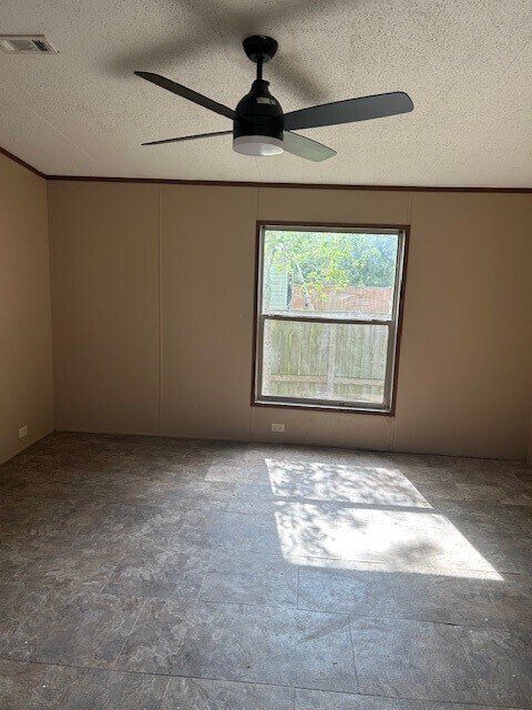 Building Photo - 1224 Willow Ln