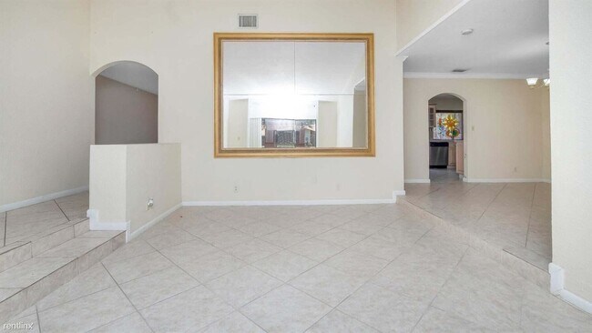 Foto del edificio - 4 br, 2 bath House - 1330 NW 94th Ter
