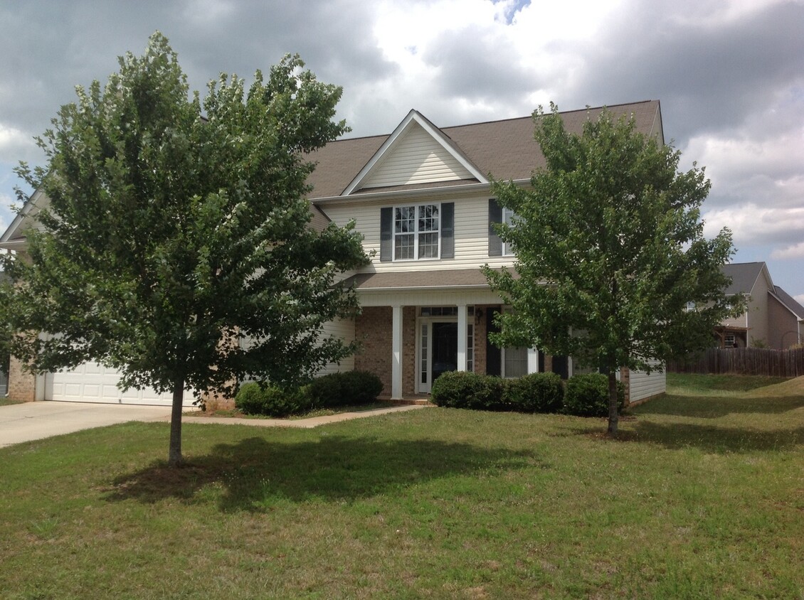 Primary Photo - PECAN RIDGE IN KERNERSVILLE!