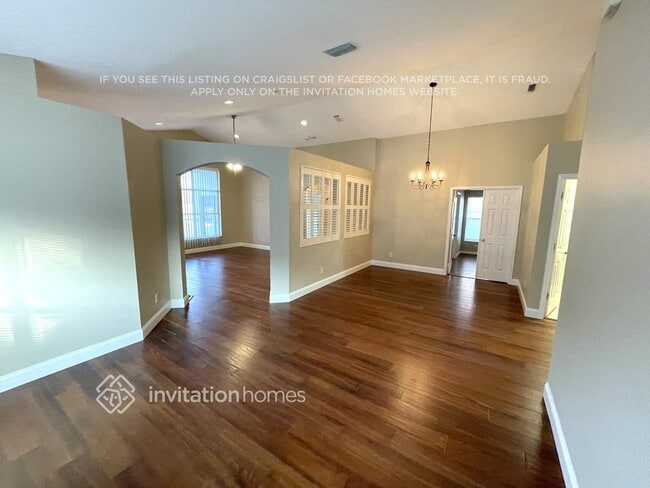 Building Photo - 22807 Hawk Hill Loop