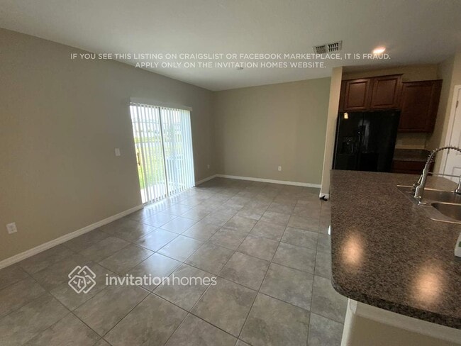 Foto del edificio - 5140 White Chicory Dr