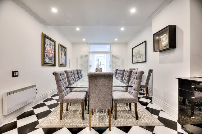 Building Photo - 1237 Rue St Marc