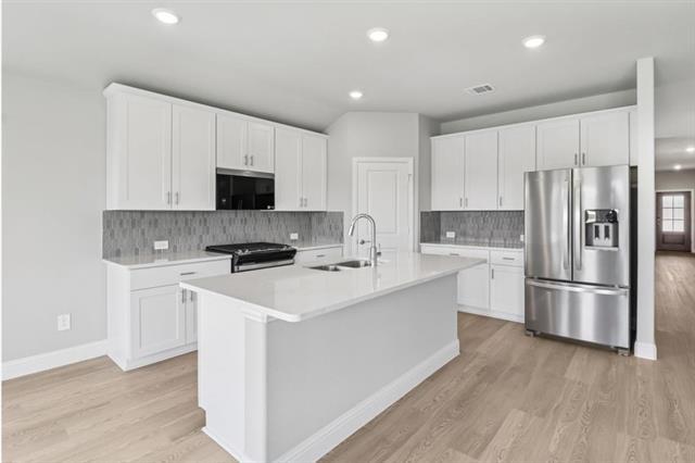 Foto del edificio - 514 Midnight Oak Dr