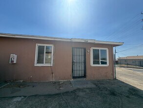 Building Photo - 400 W Fredricks St