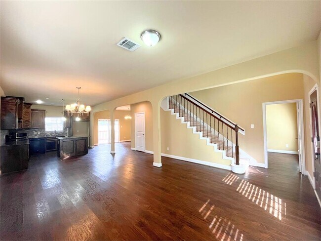 Building Photo - 10502 Moorcreek Dr