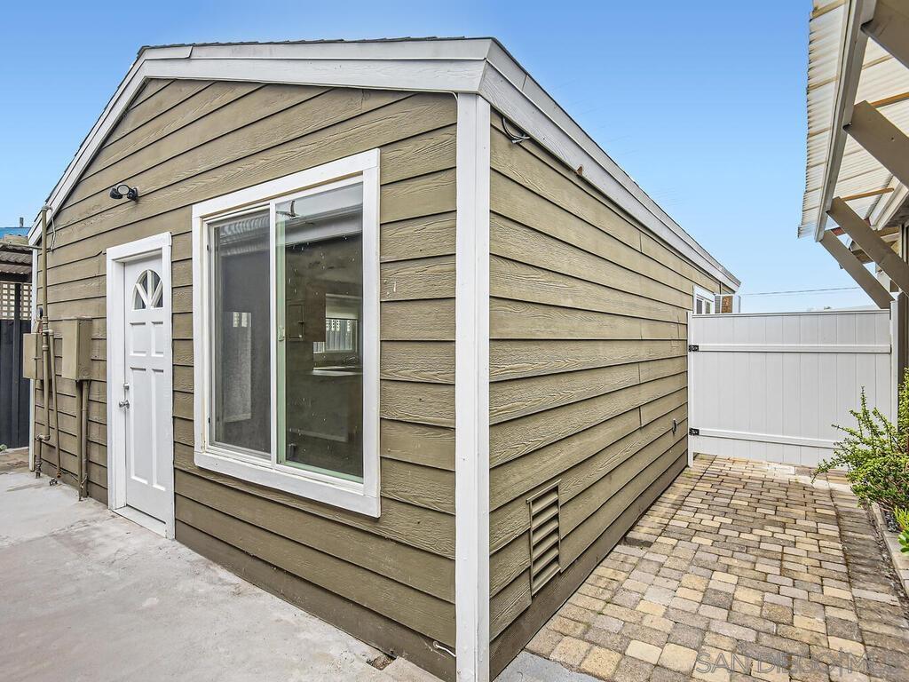 Foto principal - 4633 Conrad Ave