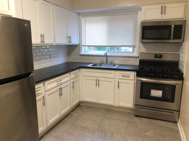210 Broad Ave Unit 1A, Leonia, NJ 07605 Room for Rent in Leonia, NJ