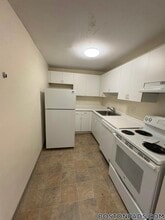 Building Photo - 66 Homer Ave