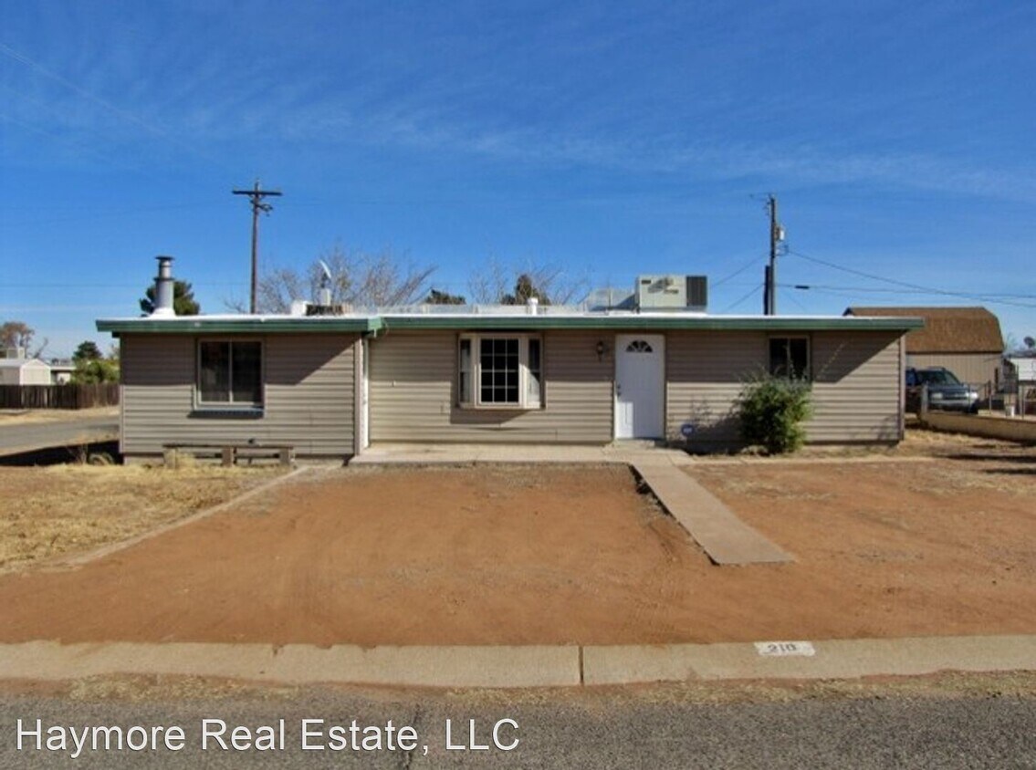 Primary Photo - 3 br, 2 bath House - 210 Third Street