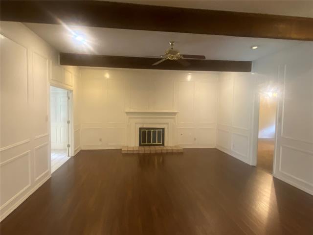 Foto del edificio - 2710 Burnwood Ct