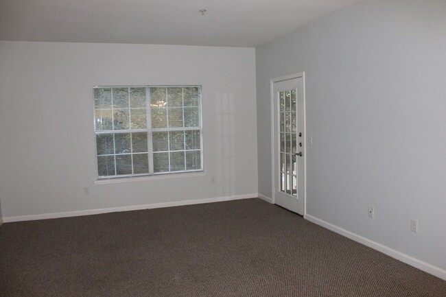 Building Photo - 2nd Floor One Bedroom Condo at The Legends