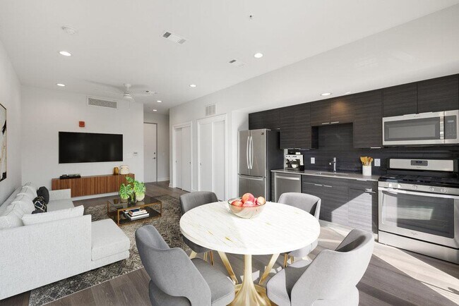 Foto del edificio - 1800 E 4th St