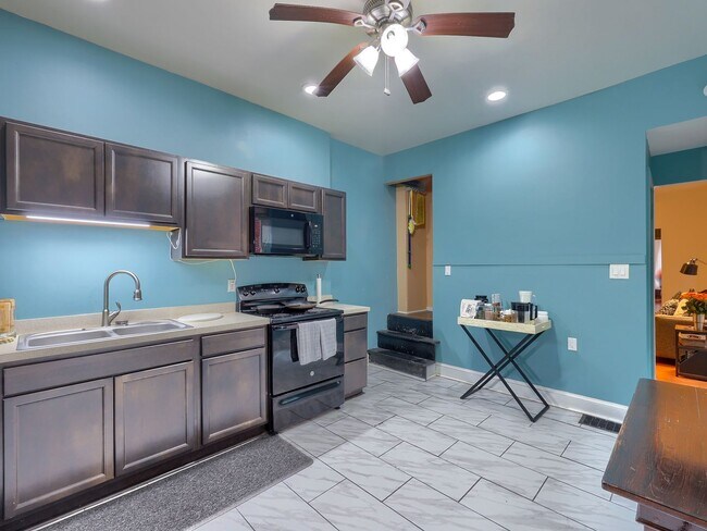 Foto del edificio - 1640 N 3rd St