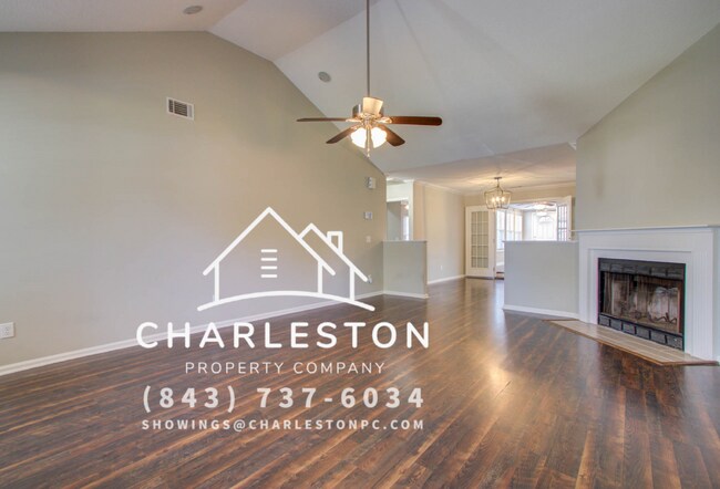 Building Photo - 156 Pecan Grove Ave