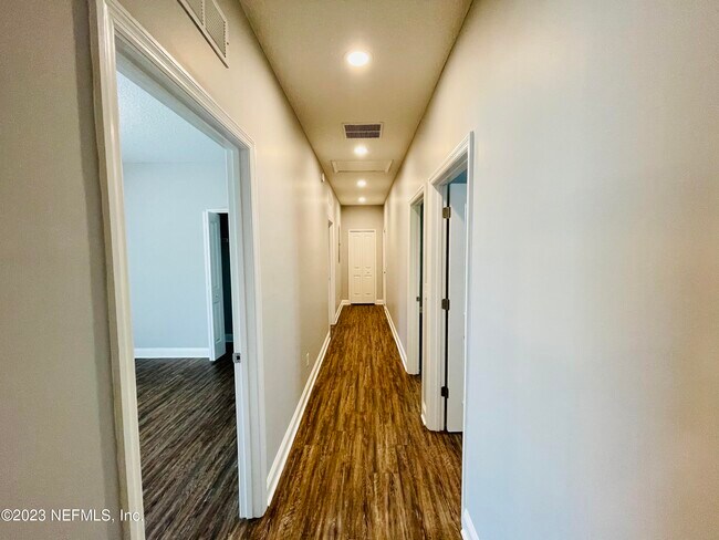 Foto del edificio - 6630 Zora St